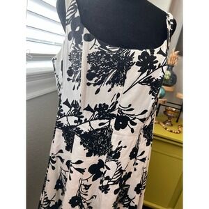 R&M Richards white‎ w/ black floral print sleeveless A line midi dress. Sz 12